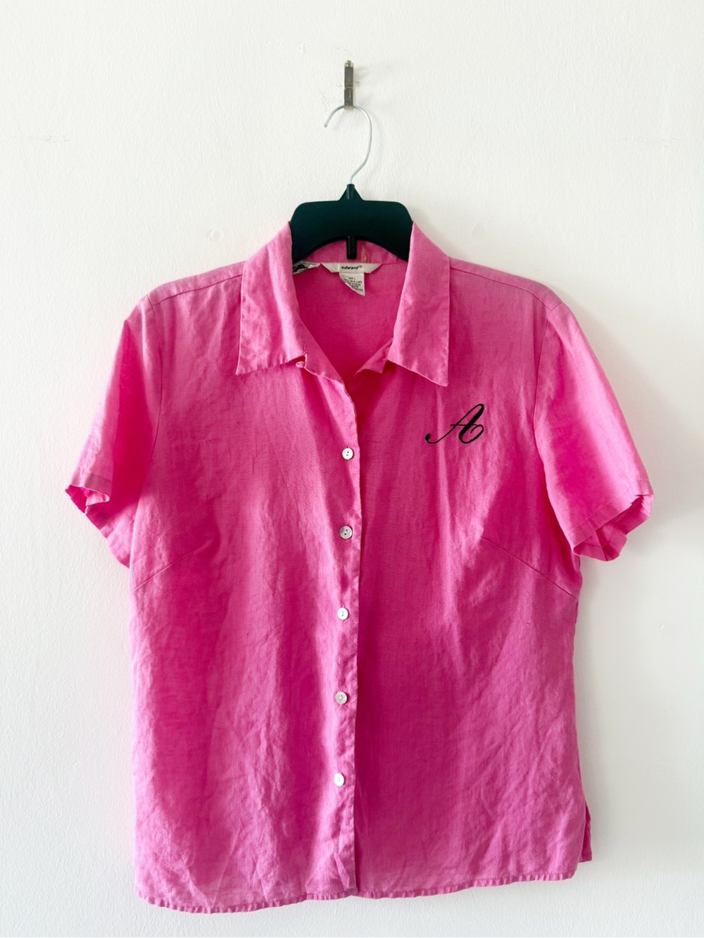 Vintage Pink Linen "A" Embroidered Short Sleeve Button Shirt Size Large (L)